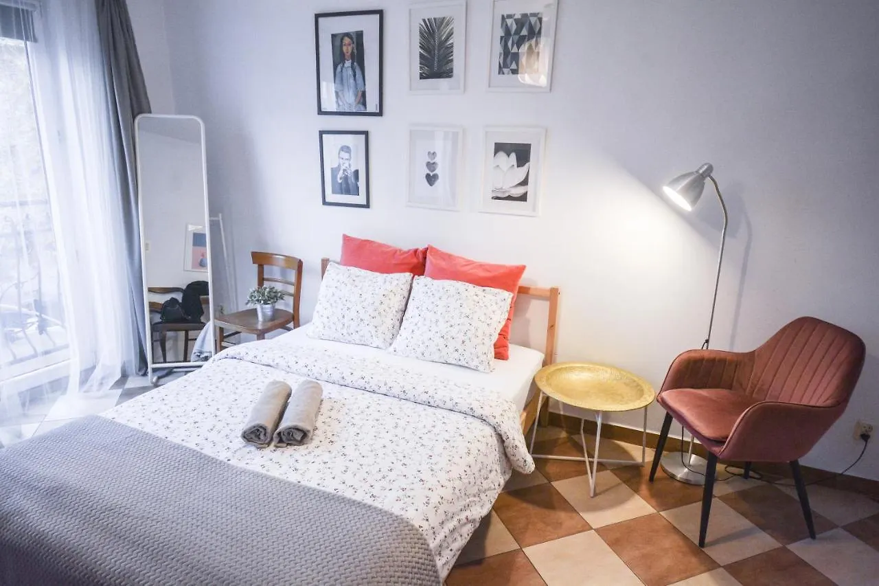Lion Apartments - Your Own Apartment In Cracow Krakow